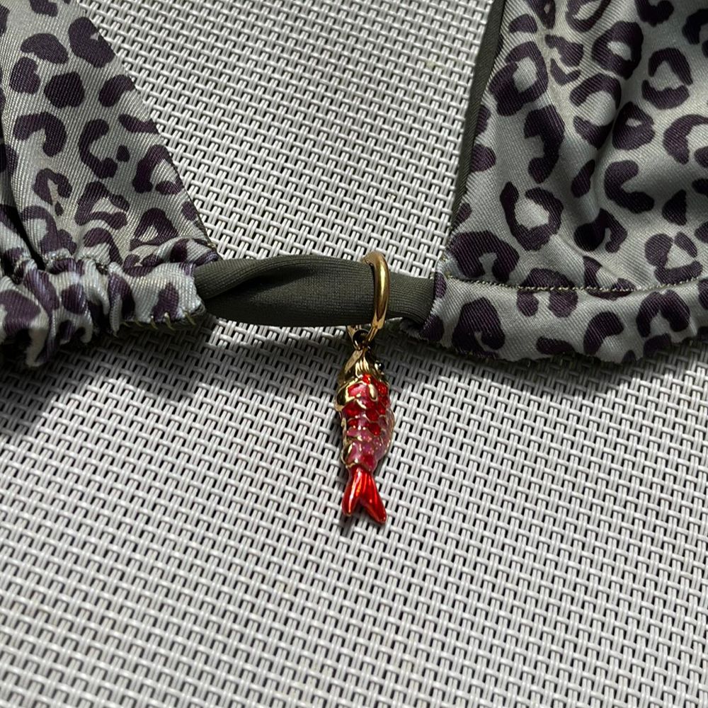 Pendentif poisson couleur