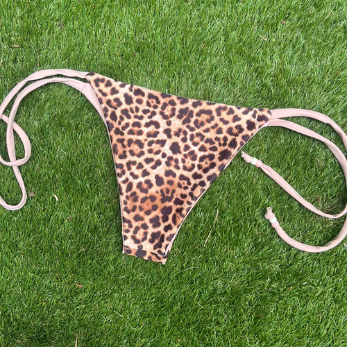 Bas culotte à lanières